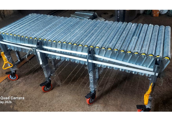 Flexible Roller Conveyor Warehouse Installation