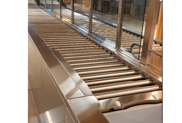 Gravity Roller Conveyor Warehouse Application